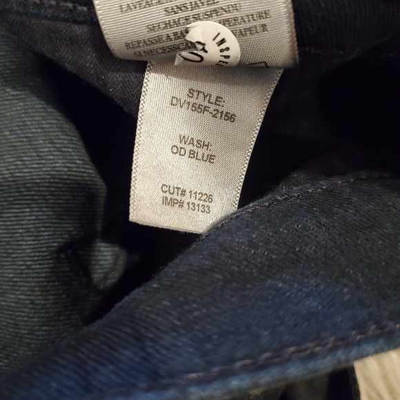 NEW Vince Mason Relaxed Rolled Jeans Od Blue Wash - Picture 7 of 7